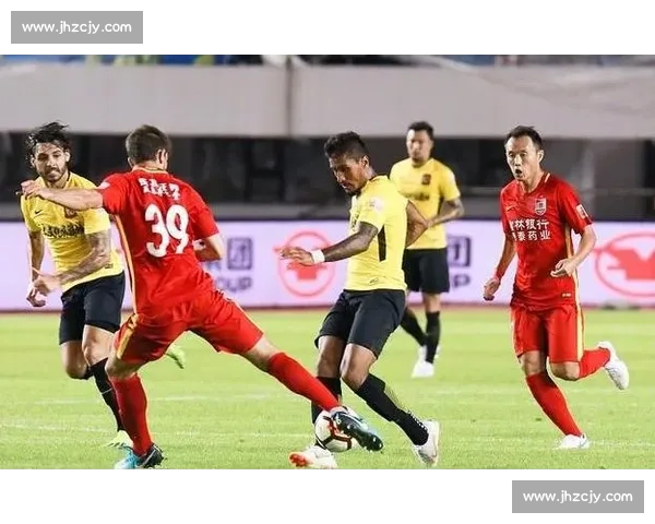 恒大对阵东方香港全景解说攻防博弈与赛场风云解析战术走势球员表现