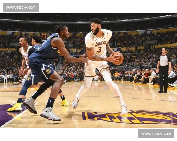 湖人对阵山猫强强对话老牌豪门与新锐力量的正面对决赛场风云再起引爆关注